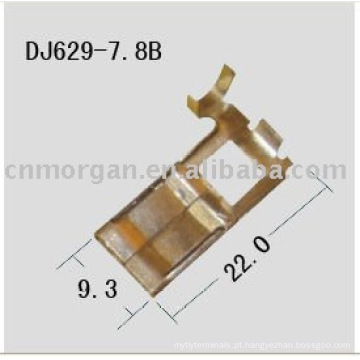 inserção dos pinos do conector